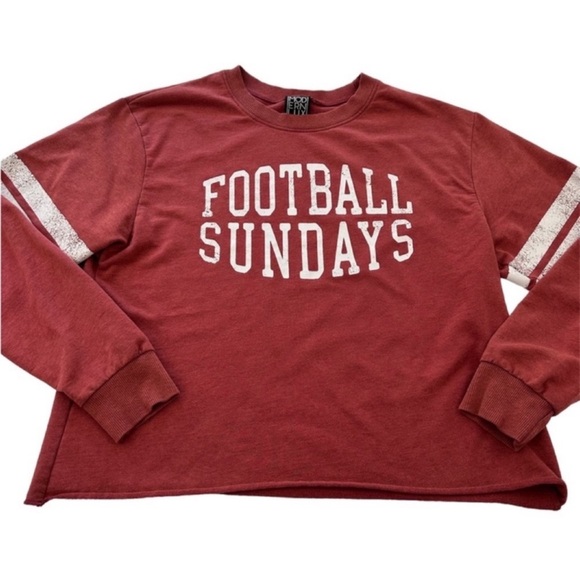 MODERN LUX Football Sundays Cropped Raw Hem Sweatshirt Maroon Women Size X-Small - Picture 3 of 9